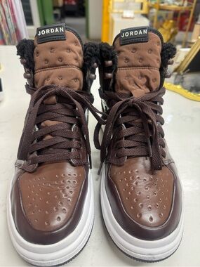 Jordan Men’s Brown and Dark Brown High-Top Sneakers